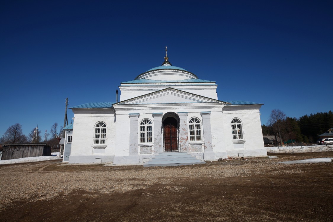 Введенское. Церковь Димитрия Солунского. фасады