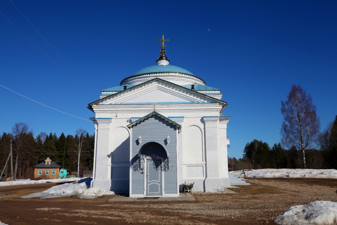 Введенское. Церковь Димитрия Солунского. фасады