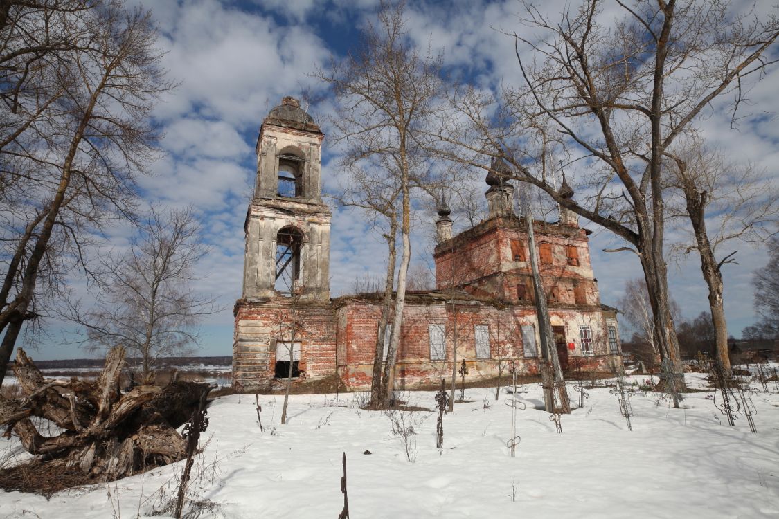 Обнорское. Церковь Георгия Победоносца. фасады