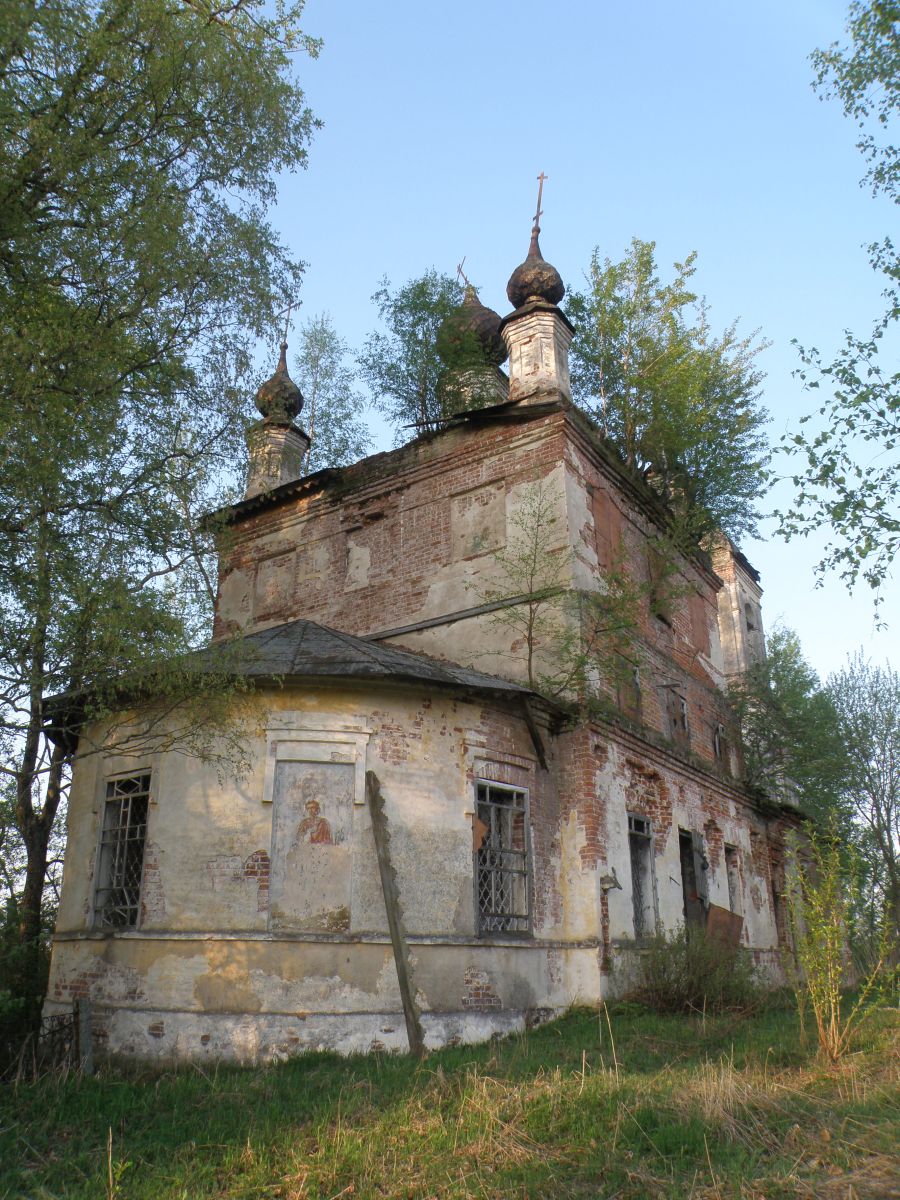 Обнорское. Церковь Георгия Победоносца. фасады