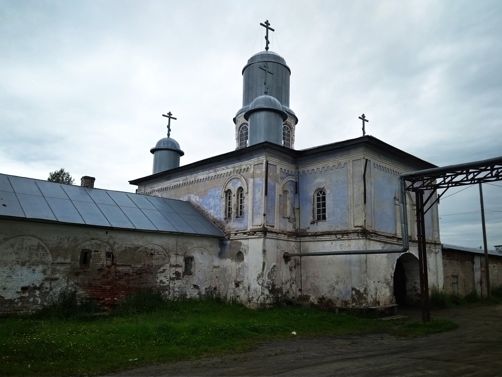 Нило-Сорская пустынь. Церковь Покрова Пресвятой Богородицы, Пустынь (Кирилловский район, Вологодская область). фасады