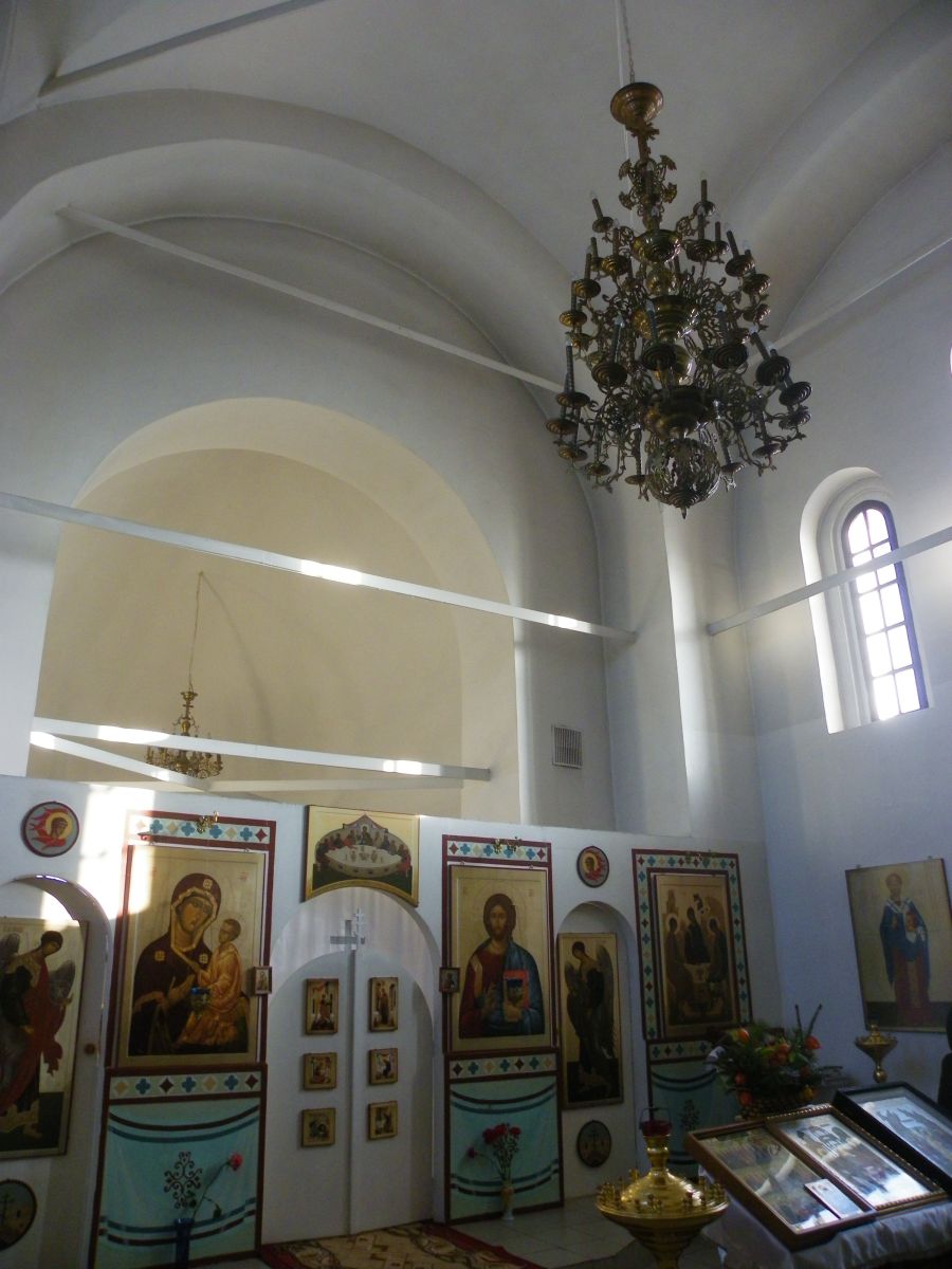Церковь Сошествия Святого Духа, Батецкий (Батецкий район, Новгородская область). интерьер и убранство