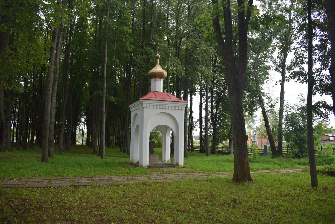 Ельня. Неизвестная часовня. фасады