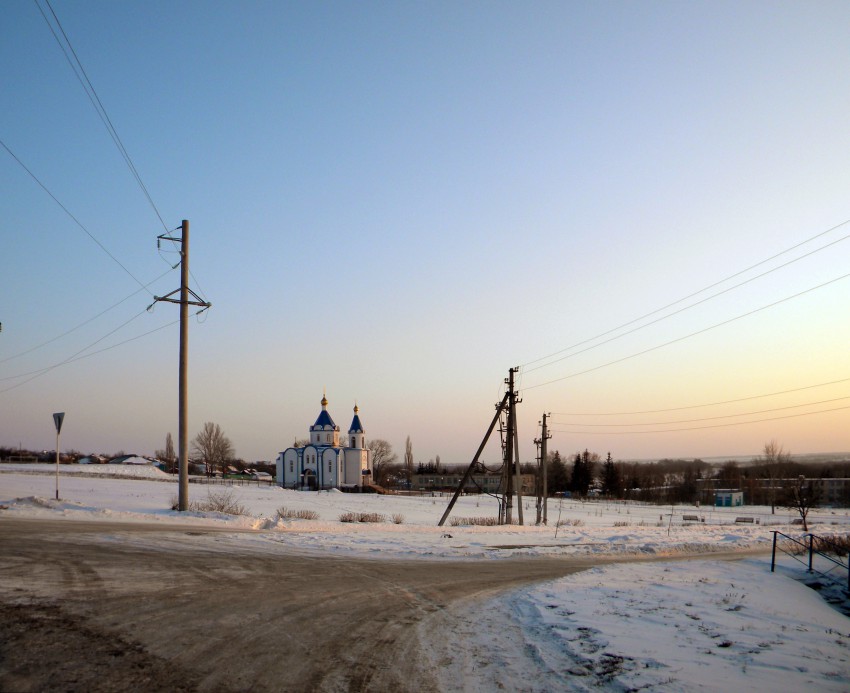 Церковь Благовещения Пресвятой Богородицы, Ясные Зори (Белгородский район, Белгородская область). общий вид в ландшафте
