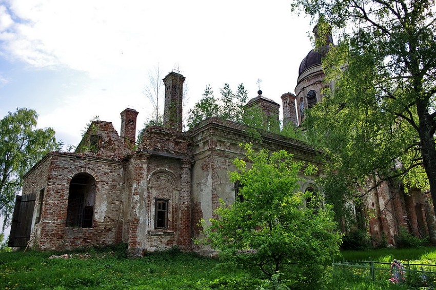 Корцово. Церковь Николая Чудотворца. фасады, Трапезная