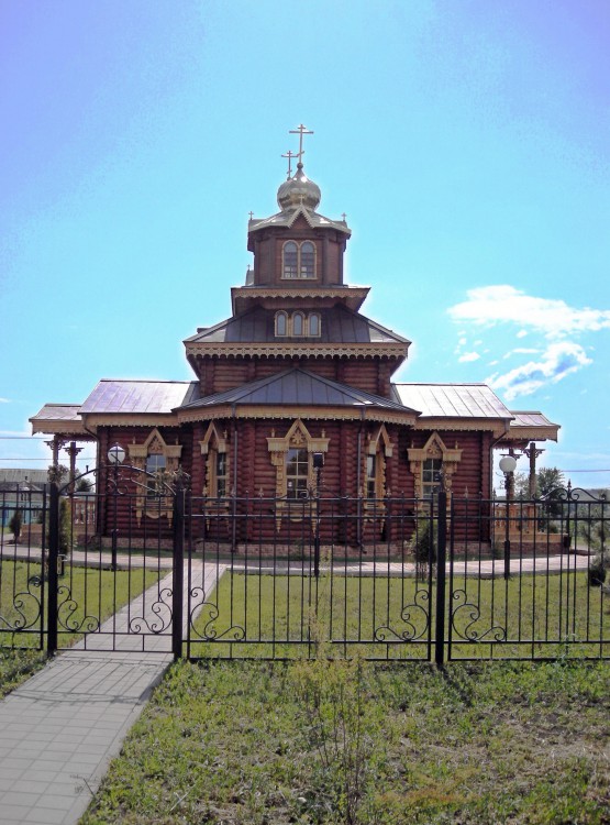 Церковь Рождества Христова, Рождествено (Валуйский район, Белгородская область). фасады