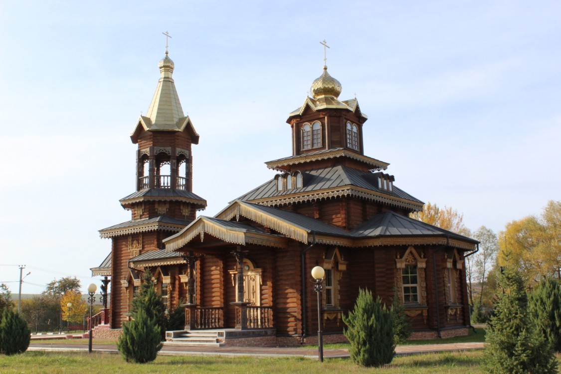 Церковь Рождества Христова, Рождествено (Валуйский район, Белгородская область). фасады