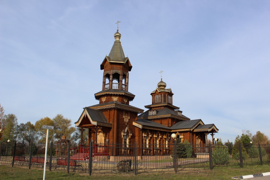 Церковь Рождества Христова, Рождествено (Валуйский район, Белгородская область). фасады