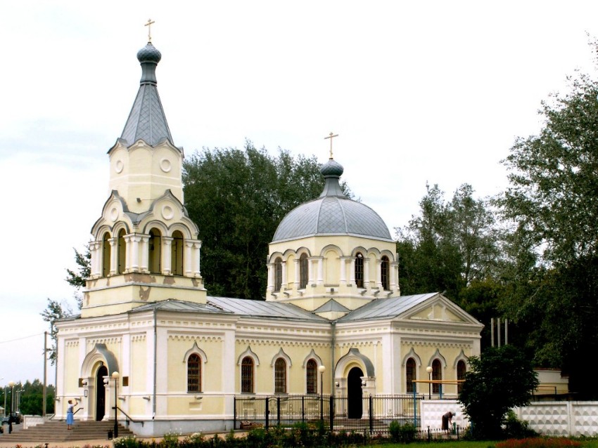 Церковь Усекновения главы Иоанна Предтечи, Уразово (Валуйский район, Белгородская область). фасады