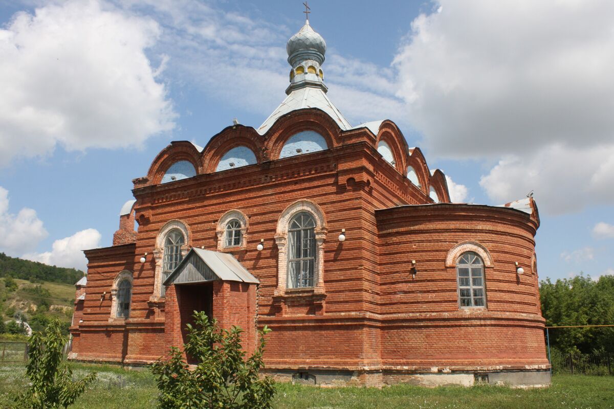 Церковь Клеопатры, Нижние Лубянки (Волоконовский район, Белгородская область). фасады