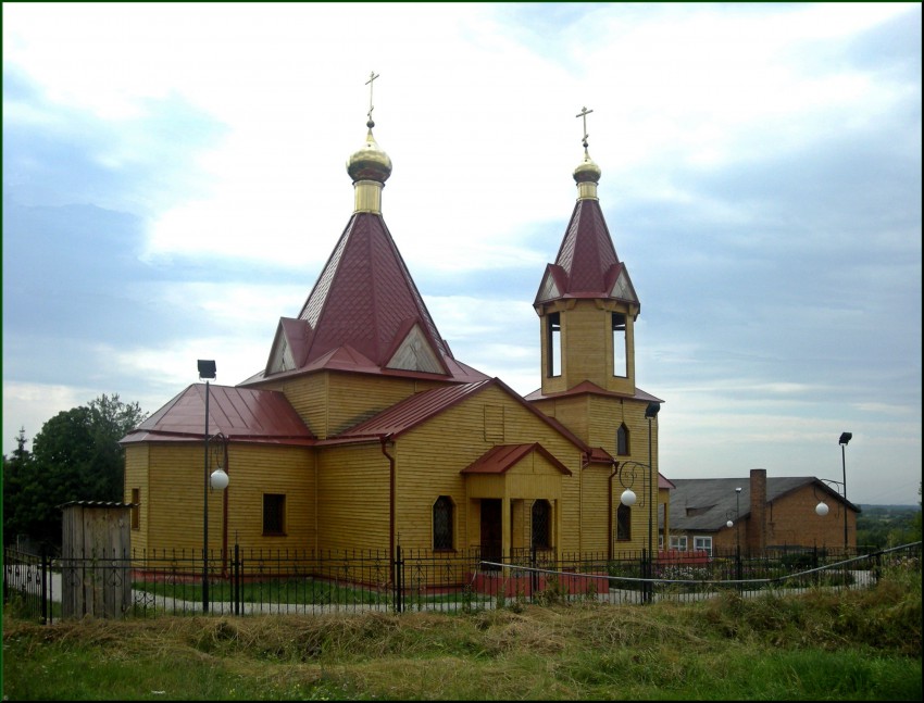 Церковь Николая Чудотворца, Тишанка (Волоконовский район, Белгородская область). общий вид в ландшафте
