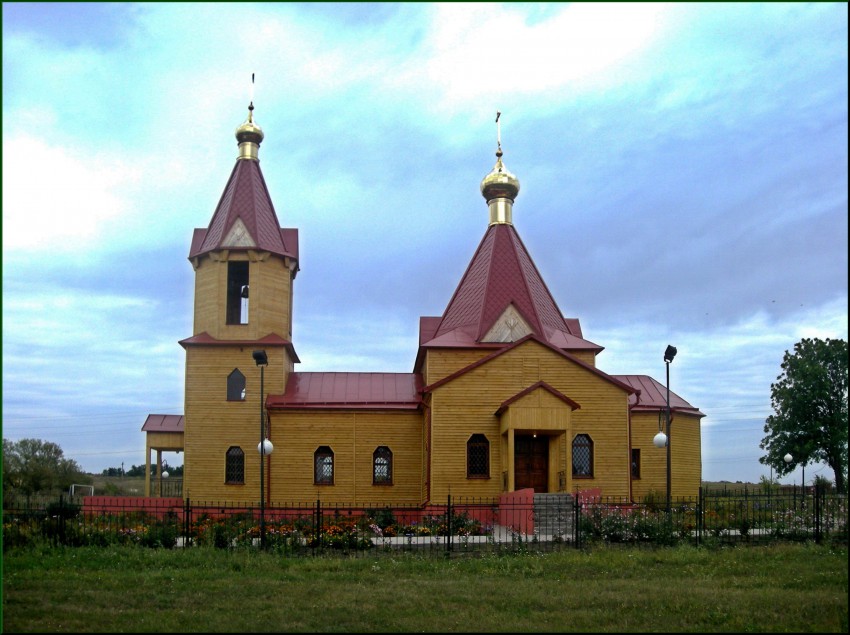 Церковь Николая Чудотворца, Тишанка (Волоконовский район, Белгородская область). общий вид в ландшафте