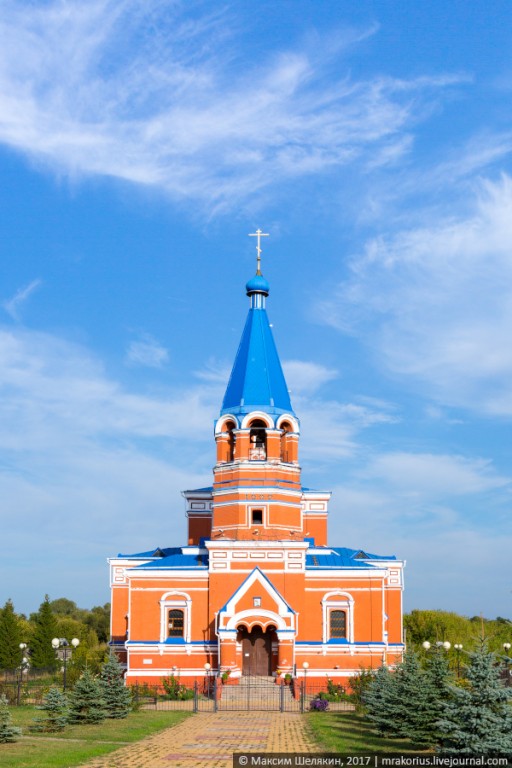 Афоньевка. Церковь Георгия Победоносца. фасады
