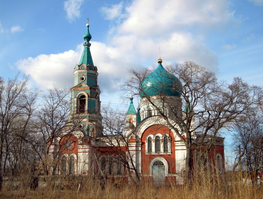 Козинка. Церковь Иоанна Богослова. общий вид в ландшафте