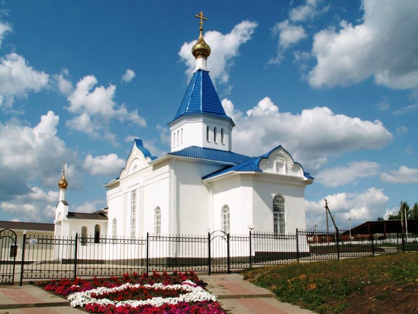 Церковь Иоанна Богослова, Покровка (Волоконовский район, Белгородская область). фасады