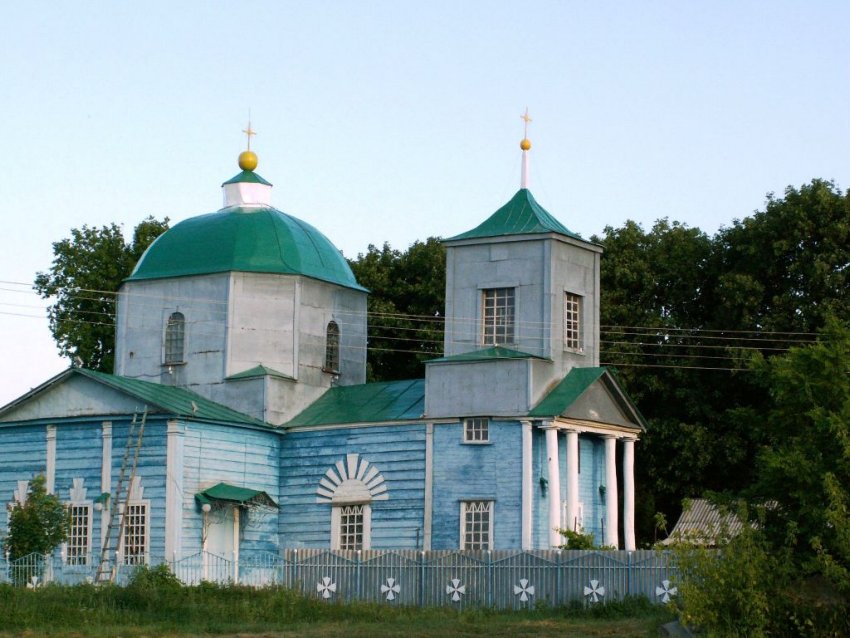 Церковь Казанской иконы Божией Матери, Казачья Лисица (Грайворонский район, Белгородская область). общий вид в ландшафте