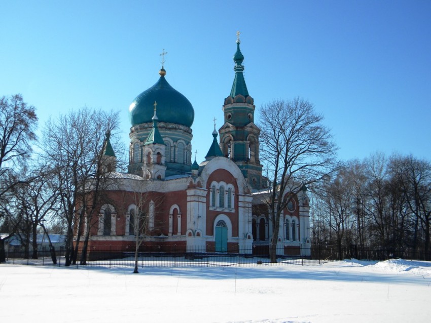 Церковь Иоанна Богослова, Козинка (Грайворонский район, Белгородская область). общий вид в ландшафте