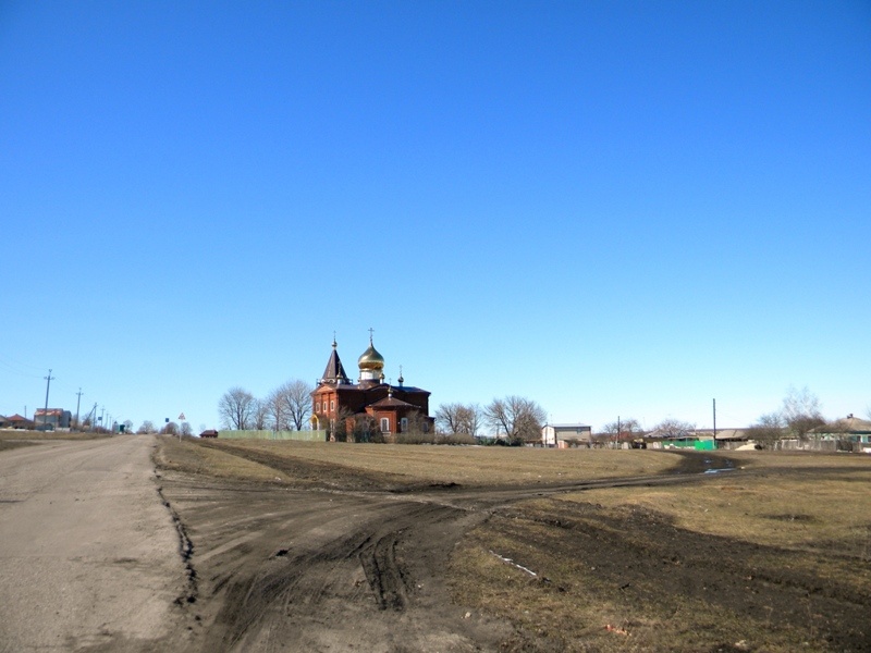 Церковь Михаила Архангела, Теплый Колодезь (Губкин, город, Белгородская область). общий вид в ландшафте