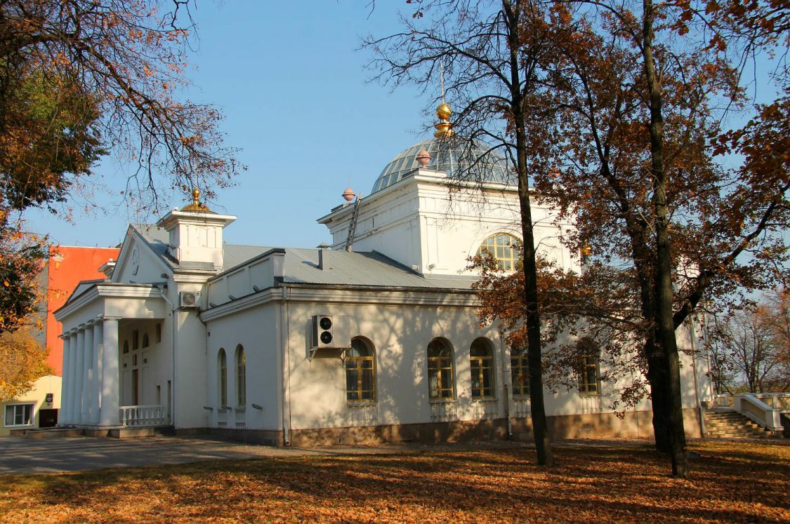 Крестовая церковь Алексия, митрополита Московского, при Липецком епархиальном управлении, Липецк (Липецк, город, Липецкая область). фасады