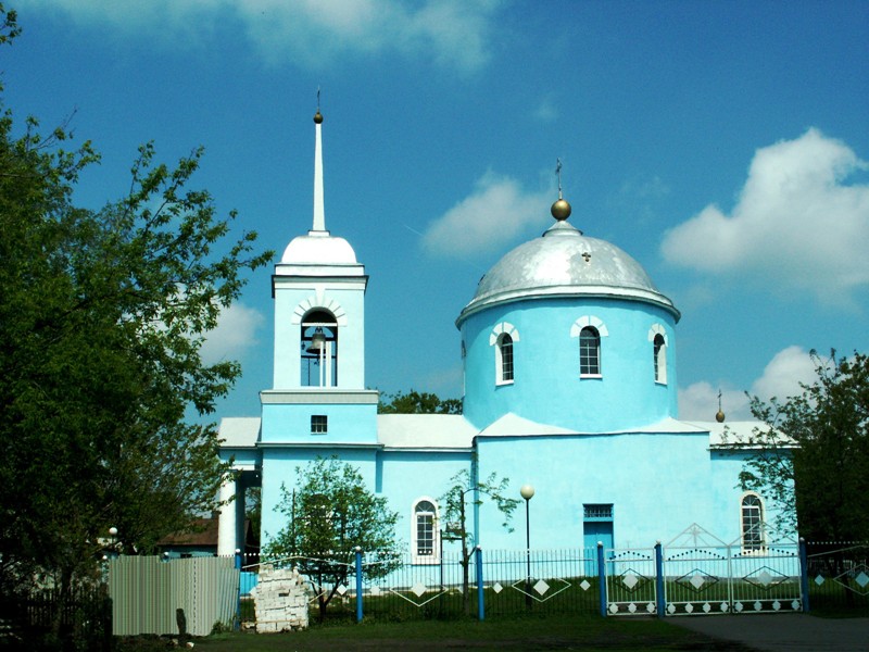 Церковь Михаила Архангела, Новенькое (Ивнянский район, Белгородская область). общий вид в ландшафте