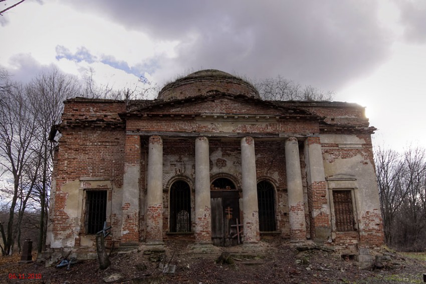 Церковь Рождества Христова, Круглое (Липецкий район, Липецкая область). фасады
