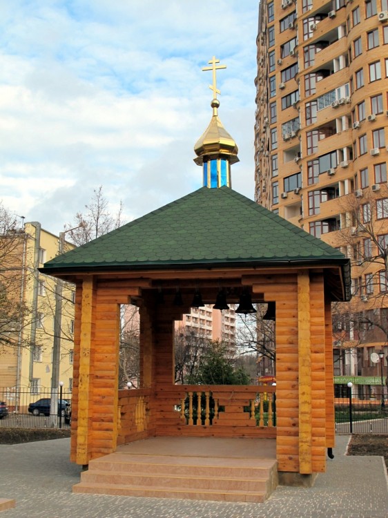 Одесса. Церковь Луки (Войно-Ясенецкого) и Михаила Архангела. архитектурные детали