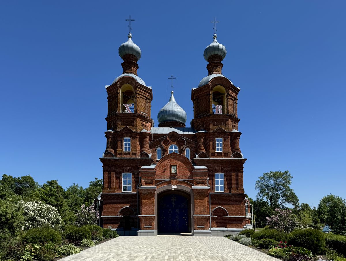 Вид с запада, фасады. Церковь Покрова Пресвятой Богородицы, Черкасское (Колышлейский район, Пензенская область)