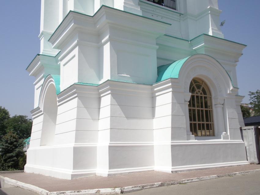 Церковь Николая Чудотворца в колокольне собора Рождества Пресвятой ...