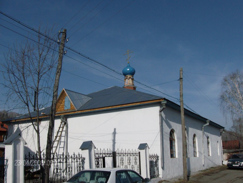 Горно-Алтайск. Крестильная церковь Серафима Саровского. фасады