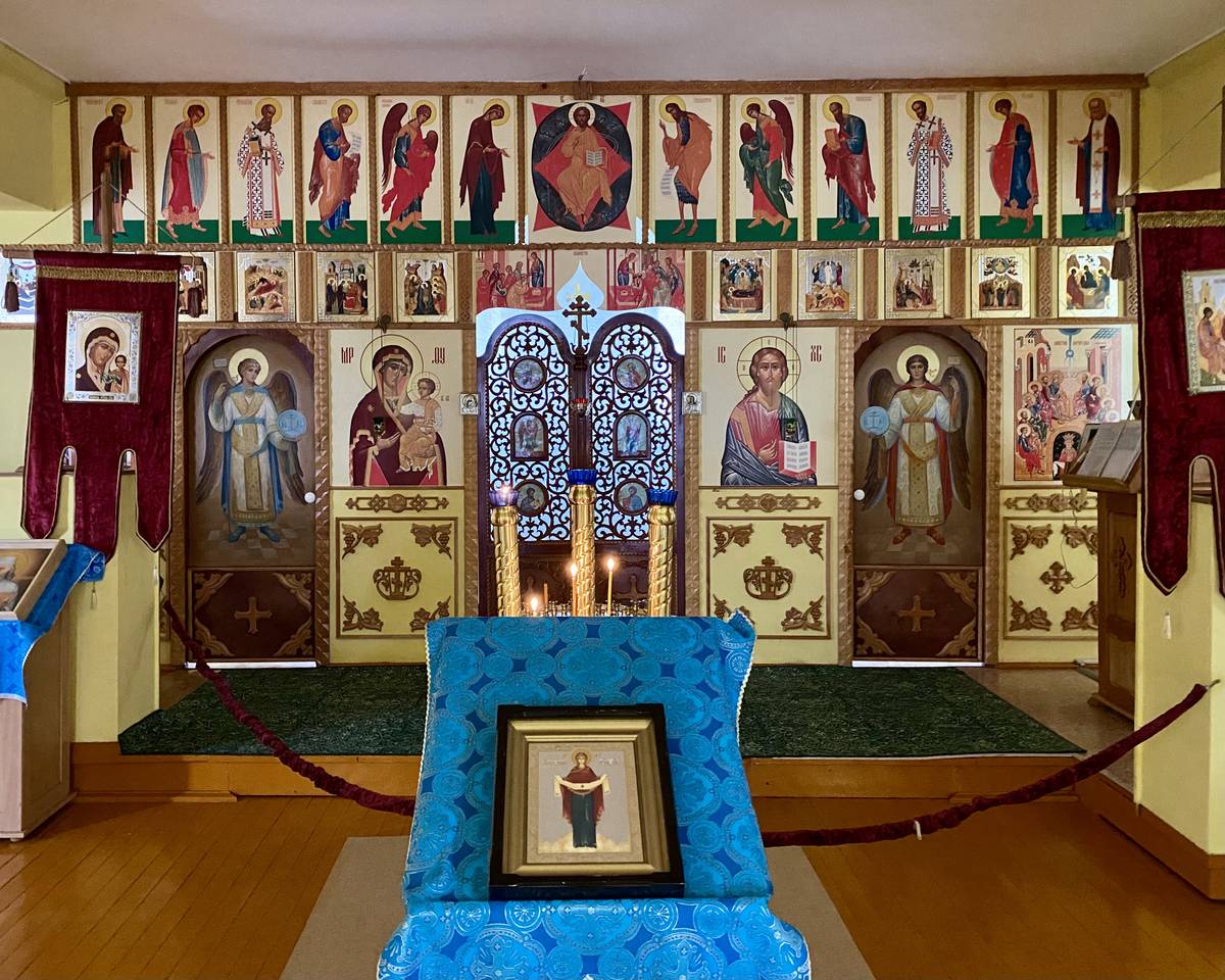 интерьер и убранство. Церковь Сошествия Святого Духа, Майма (Майминский район, Республика Алтай)