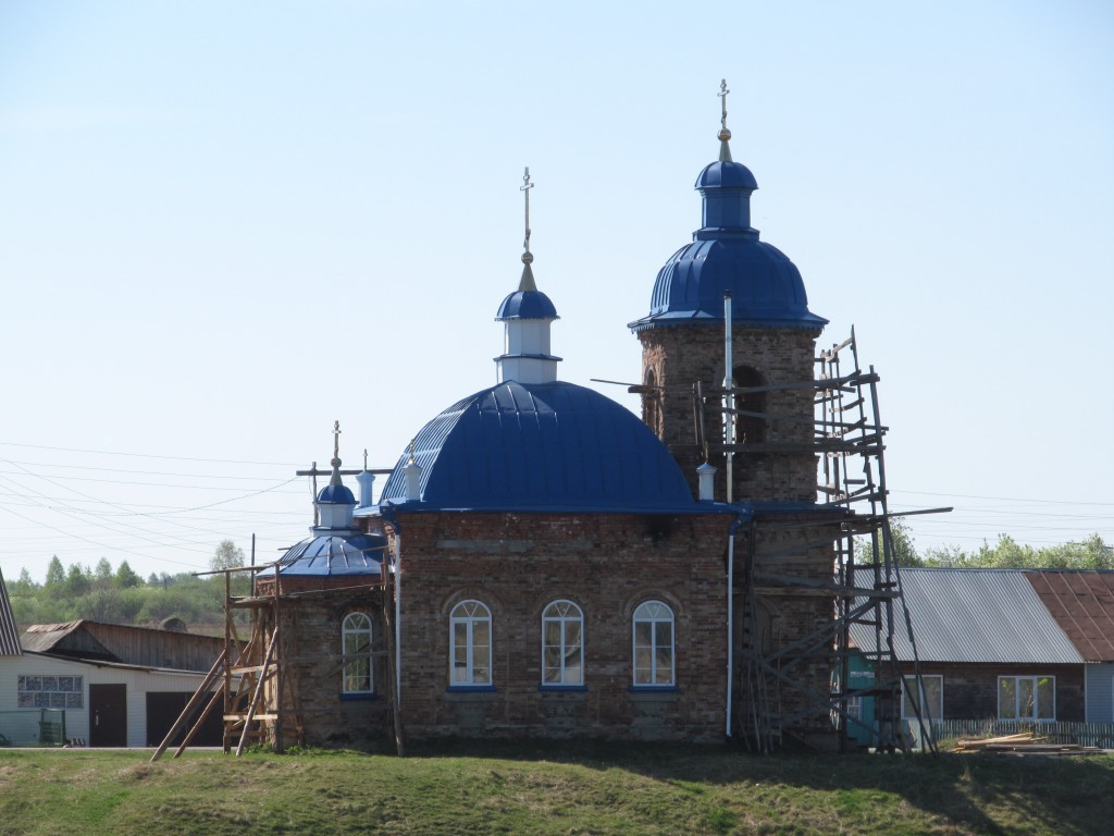 Часовня Флора и Лавра, Кабакова (Алапаевский район (Алапаевское МО и Махнёвское МО), Свердловская область). фасады