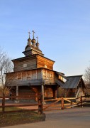 Нагатинский затон. Музей деревянного зодчества в Коломенском. Церковь Георгия Победоносца из Рождественского (Среднего на Ёрге) погоста