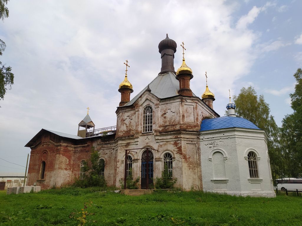 Полозово. Церковь Владимира равноапостольного. фасады