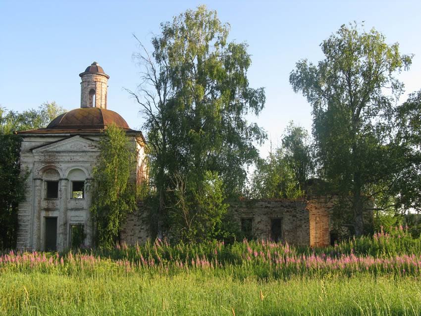 Церковь Илии Пророка, Инвалидов, урочище (Коношский район, Архангельская область). фасады