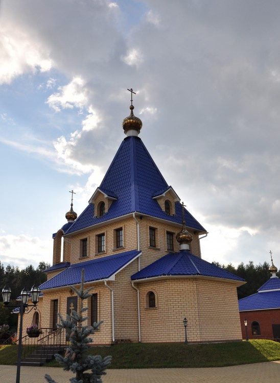 Церковь Успения Пресвятой Богородицы, Чайковский (Чайковский, город, Пермский край). фасады, вид на алтарную часть