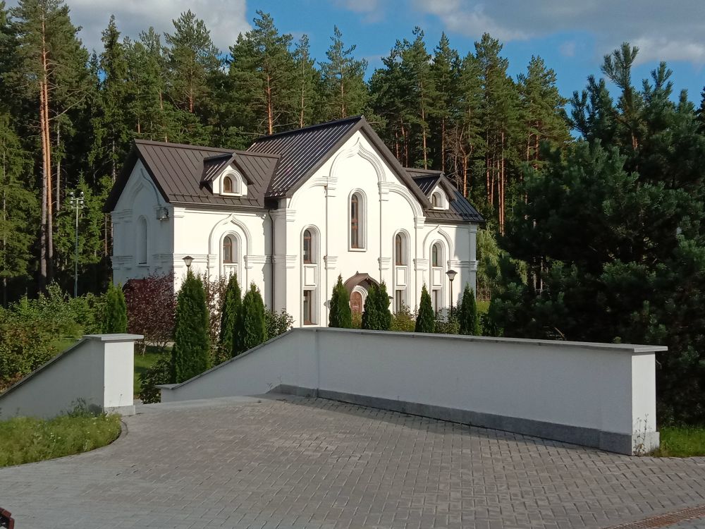 Церковь Воскресения Христова, Катынь (Смоленский район, Смоленская область). фасады