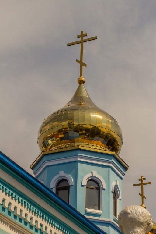 Церковь Рождества Пресвятой Богородицы, Владикавказ (Владикавказ, город, Республика Северная Осетия-Алания). архитектурные детали, Завершение