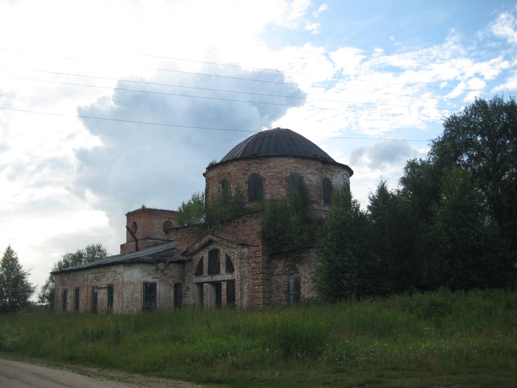 Выставка (Пачеозерский с/с). Церковь Михаила Архангела. фасады