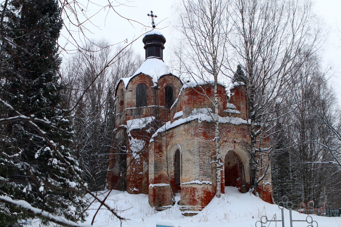 Копосово (Царство). Церковь Николая Чудотворца. общий вид в ландшафте