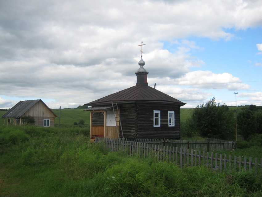 Часовня Николая Чудотворца, Копосово (Царство) (Котласский район и г. Котлас, Архангельская область). общий вид в ландшафте