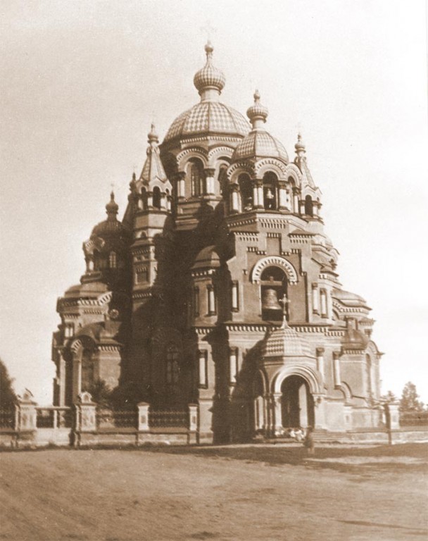 Собор Казанской иконы Божией Матери, Иркутск (Иркутск, город, Иркутская область). архивная фотография, 1898—1902 год.Автор:И. М. Портнягин. с сайта http://www.pribaikal.ru/ifo-photos/gallery/0/596.html