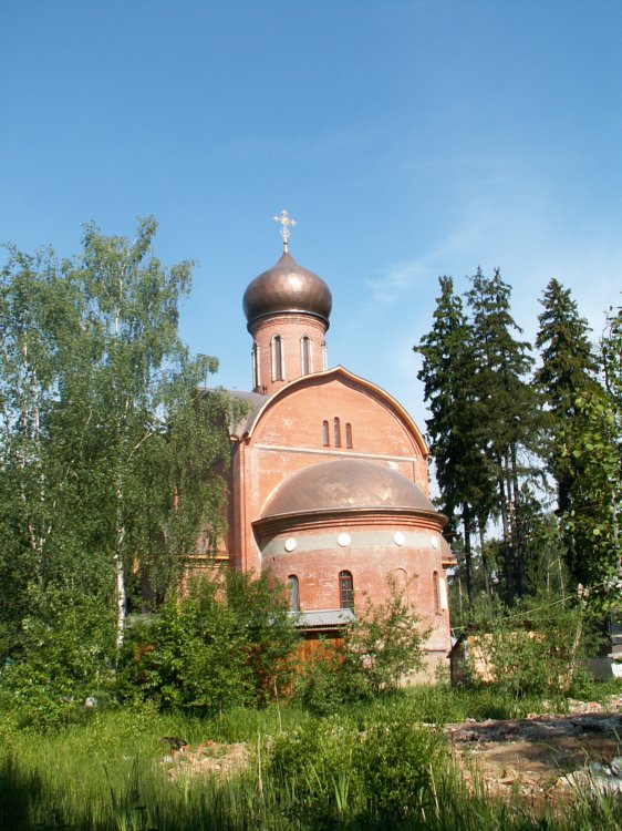 Церковь Всех Святых, в земле Российской просиявших, Софрино, посёлок (Пушкинский район и гг. Ивантеевка, Королёв, Московская область). документальные фотографии, храм Всех Святых еще строится
