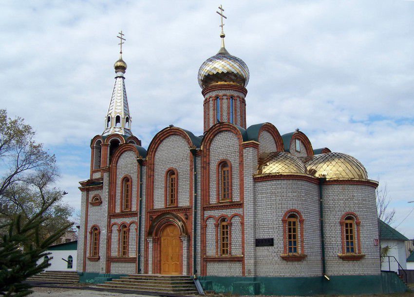 Церковь Успения Пресвятой Богородицы, Кировский (Кировский район, Приморский край). общий вид в ландшафте