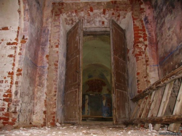 Церковь Василия Великого, Чёрное (Пестовский район, Новгородская область). интерьер и убранство