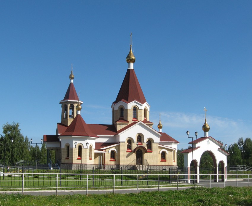 Петрозаводск. Церковь Пантелеимона Целителя на Древлянке. фасады, Общий вид с юга