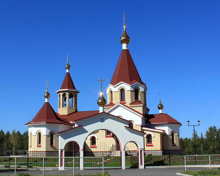 Петрозаводск. Церковь Пантелеимона Целителя на Древлянке. фасады