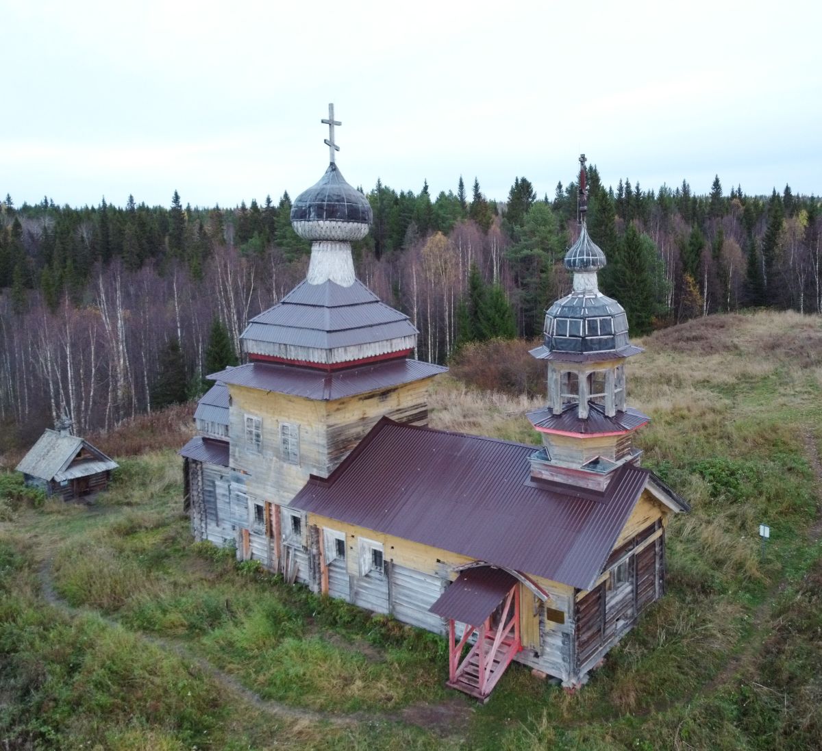 Куртяево, урочище. Церковь Алексия, человека Божия. фасады