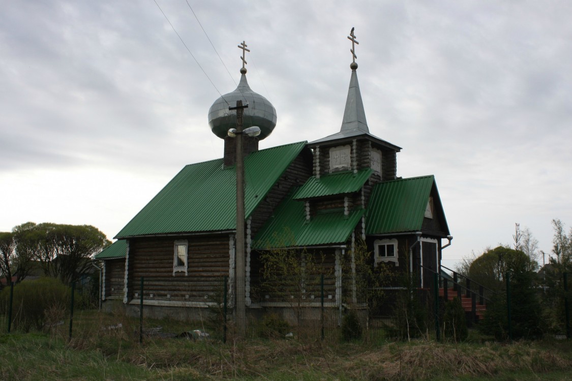 Церковь Успения Пресвятой Богородицы (новая), Успенское (Чудовский район, Новгородская область). фасады