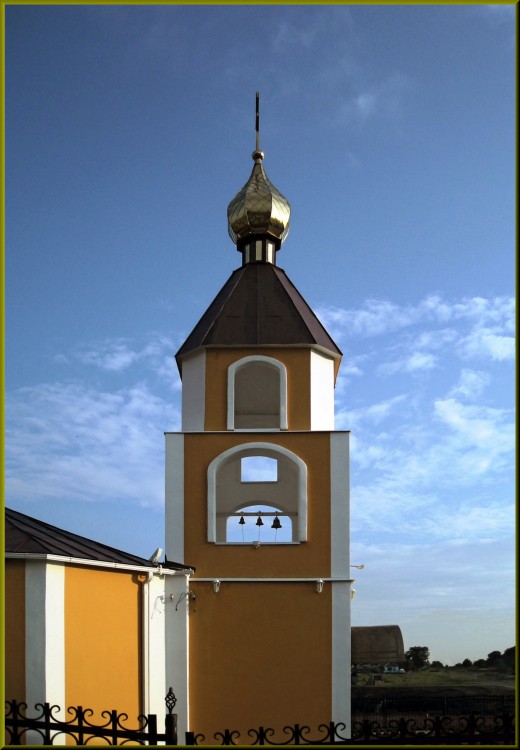 Церковь Николая Чудотворца, Ломово (Корочанский район, Белгородская область). фасады