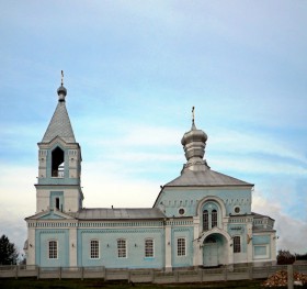 Бирюч (Новая Слободка). Церковь Рождества Пресвятой Богородицы